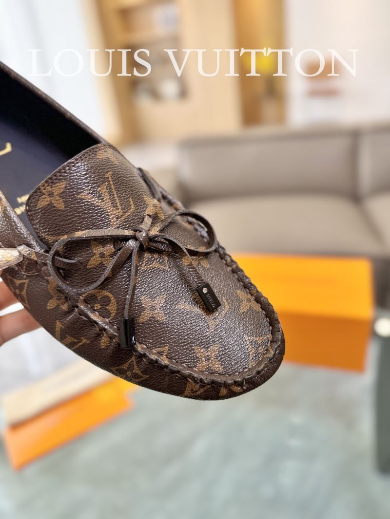 Louis Vuitton Low Shoes